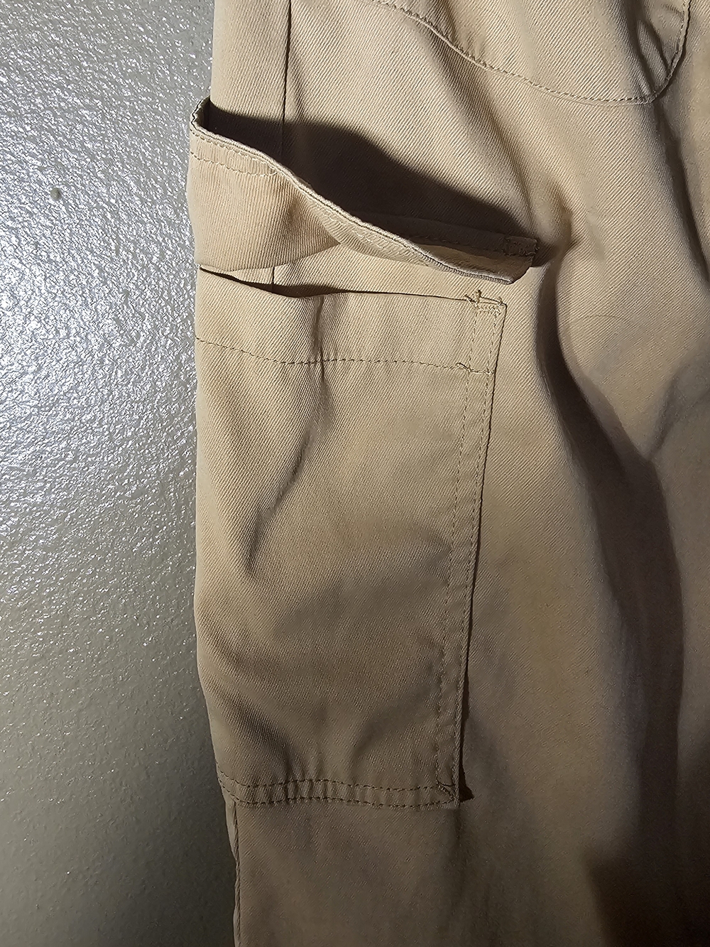 Just Be tan elastic waist pull-on pants Cargo Pockets Women's Size Medium - Picture 4 of 5